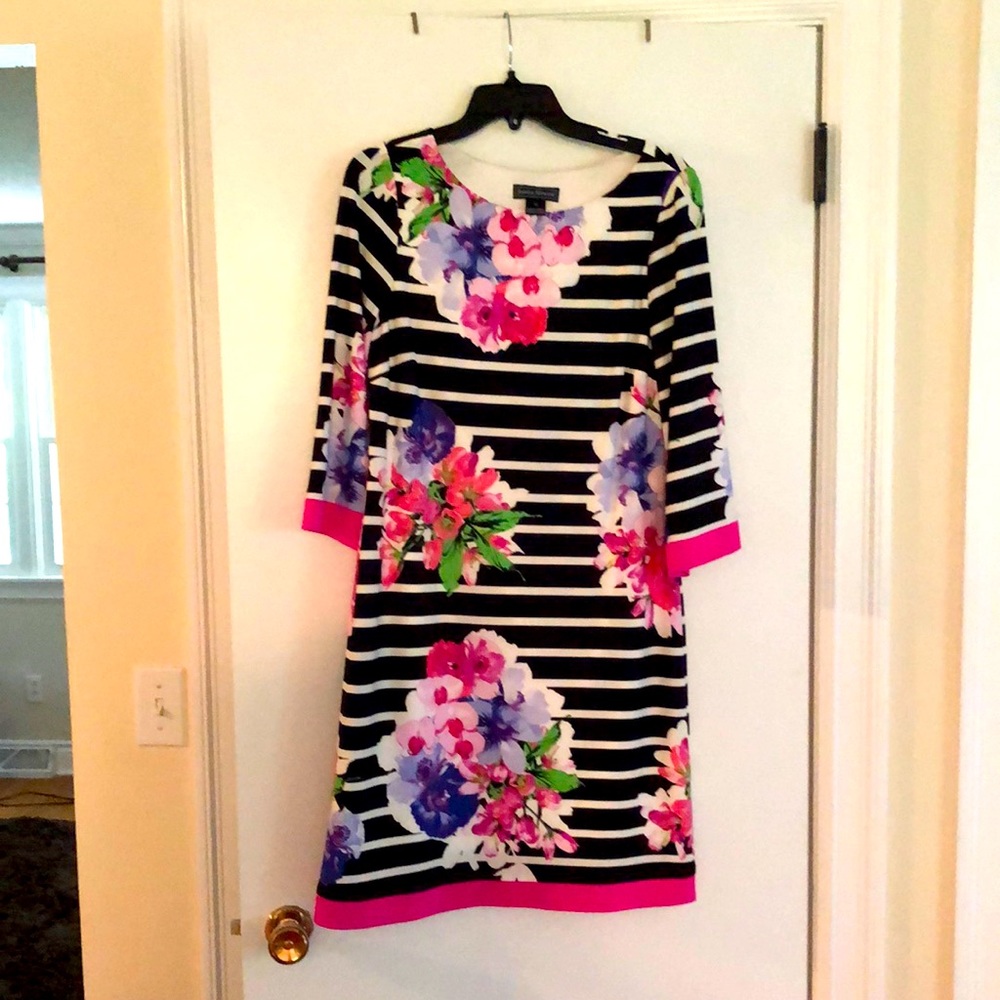 Woman’s floral dress size 10